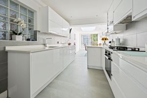 Photo 14- click for photo gallery